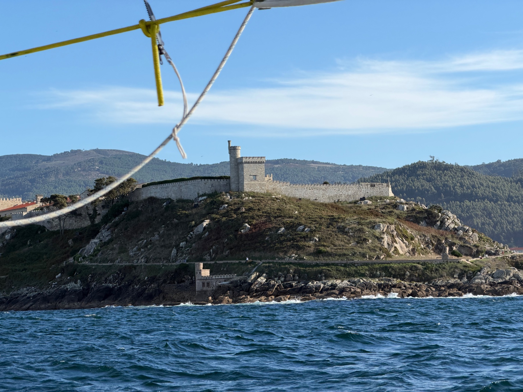 Baiona greeting us 
